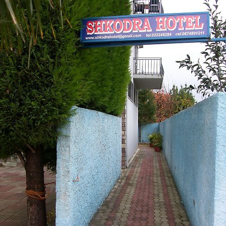 Shkodra Hotel Экстерьер фото
