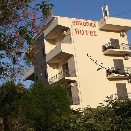 Shkodra Hotel Экстерьер фото
